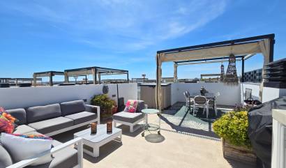 Sale - Townhouse * - Ciudad Quesada * - Doña Pepa *