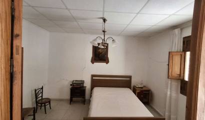 Sale - Townhouse - Mahoya