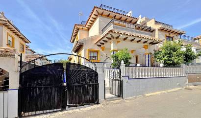 Sale - Townhouse - Orihuela Costa - La Campana