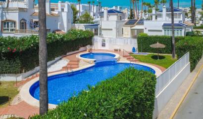 Sale - Townhouse - Orihuela Costa - La Rioja