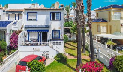 Sale - Townhouse - Orihuela Costa - La Rioja