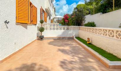 Sale - Townhouse - Orihuela Costa - Playa Flamenca