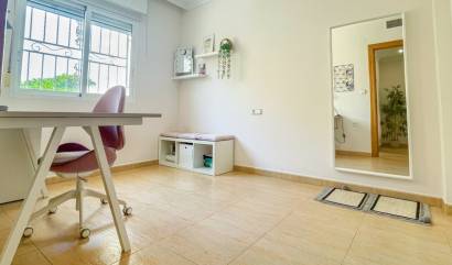 Sale - Townhouse - Orihuela Costa - Punta Prima