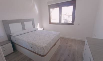 Sale - Townhouse - Roldan