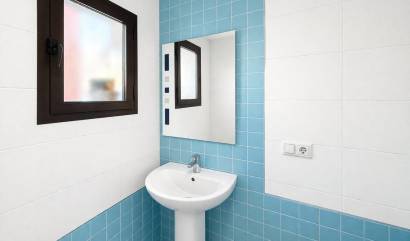 Sale - Townhouse - Torrevieja - Aguas Nuevas