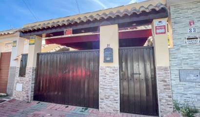 Sale - Townhouse - Torrevieja - Los Balcones