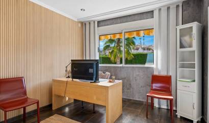 Sale - Villa - Algorfa - Castillo De Montemar