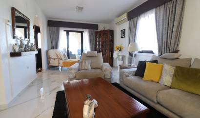 Sale - Villa - Algorfa