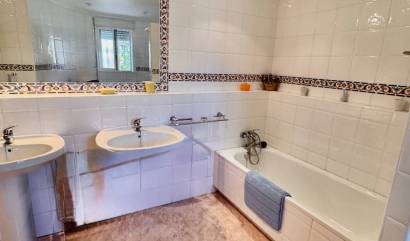 Sale - Villa - Benferri