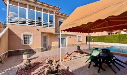 Sale - Villa - Benferri