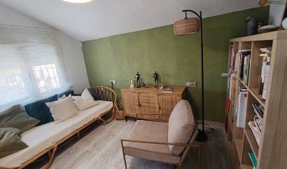 Sale - Villa - Canadas de San Pedro