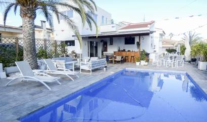 Sale - Villa - Ciudad Quesada