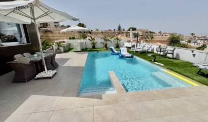 Sale - Villa - Ciudad Quesada