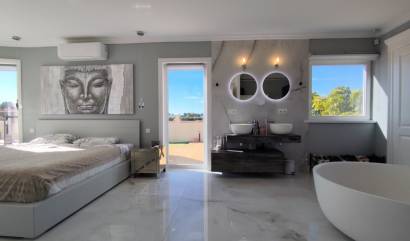 Sale - Villa - El Mudamiento