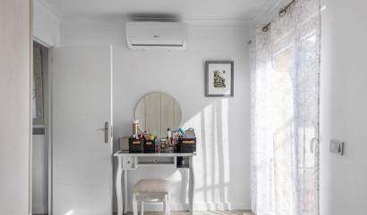 Sale - Villa - Guardamar del Segura - Urbanizaciones