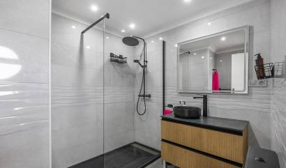 Sale - Villa - Guardamar del Segura - Urbanizaciones