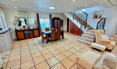 Sale - Villa - Hondón de las Nieves