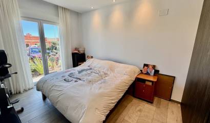 Sale - Villa - La Finca Golf - Algorfa