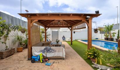 Sale - Villa - Los Montesinos - La Herrada