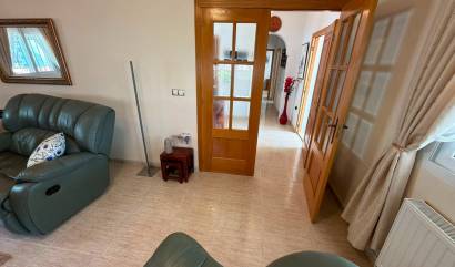 Sale - Villa - Los Montesinos - La Herrada