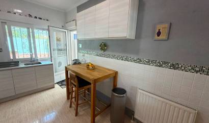 Sale - Villa - Los Montesinos - La Herrada
