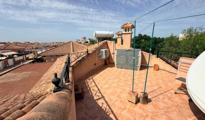Sale - Villa - Los Montesinos - La Herrada