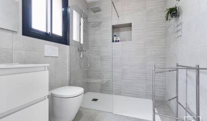 Sale - Villa - Los Montesinos