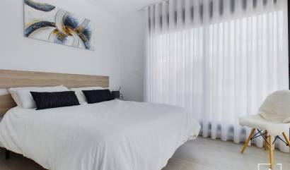 Sale - Villa - Los Montesinos