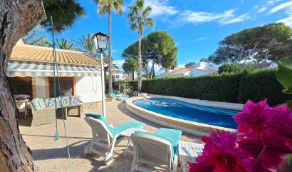 Sale - Villa * - Orihuela Costa * - Cabo Roig *