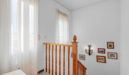 Sale - Villa - Orihuela Costa - El Galan