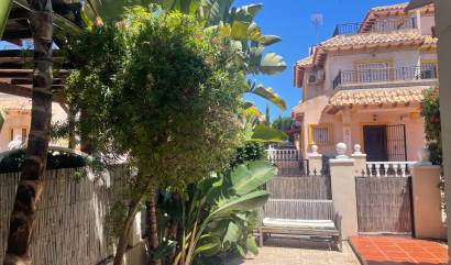 Sale - Villa - Orihuela Costa - La Regia