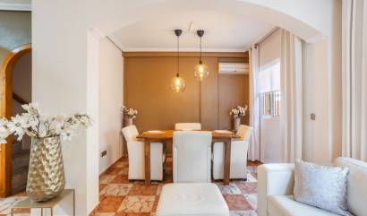 Sale - Villa - Orihuela Costa - La Regia