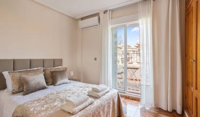 Sale - Villa - Orihuela Costa - La Regia