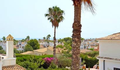 Sale - Villa - Orihuela Costa - Villamartín