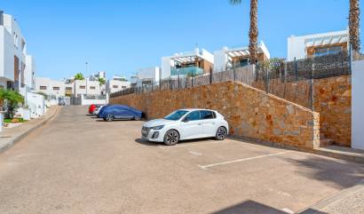 Sale - Villa - Orihuela Costa - Villamartín
