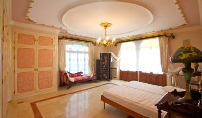 Sale - Villa - Orihuela Costa