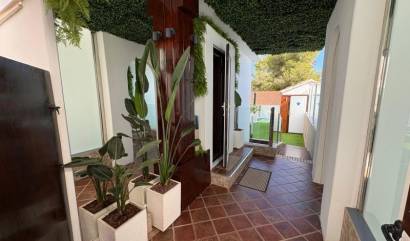 Sale - Villa - Orihuela Costa