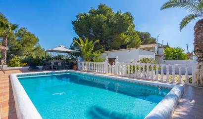 Sale - Villa - Orihuela - Orihuela Costa