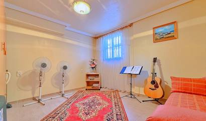 Sale - Villa - Orihuela - Orihuela Costa