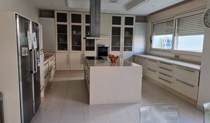 Sale - Villa - Orihuela