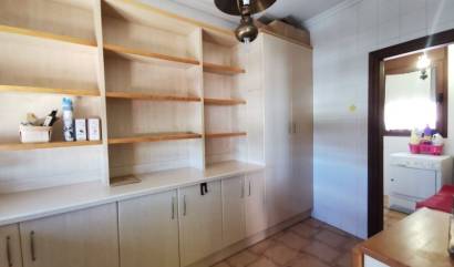 Sale - Villa - Orihuela