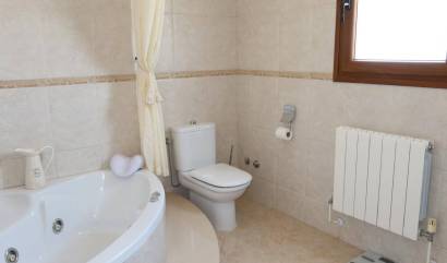 Sale - Villa - Orihuela