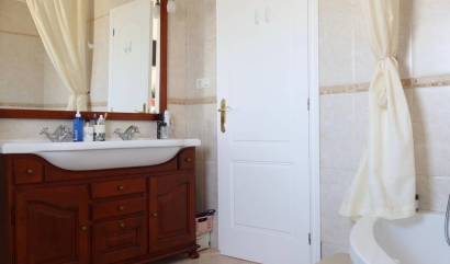 Sale - Villa - Orihuela