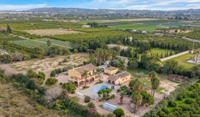 Sale - Villa - Orihuela