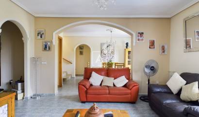 Sale - Villa - Pinar de Campoverde