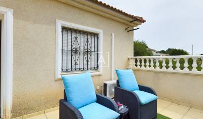 Sale - Villa - Pinar de Campoverde