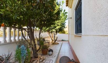 Sale - Villa - Pinar de Campoverde
