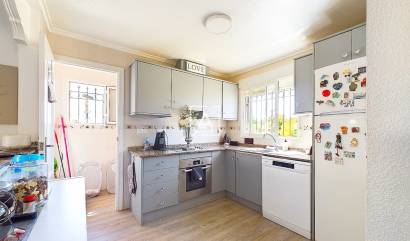 Sale - Villa - Pinar de Campoverde