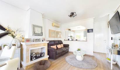 Sale - Villa - Pinar de Campoverde