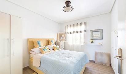 Sale - Villa - Pinar de Campoverde